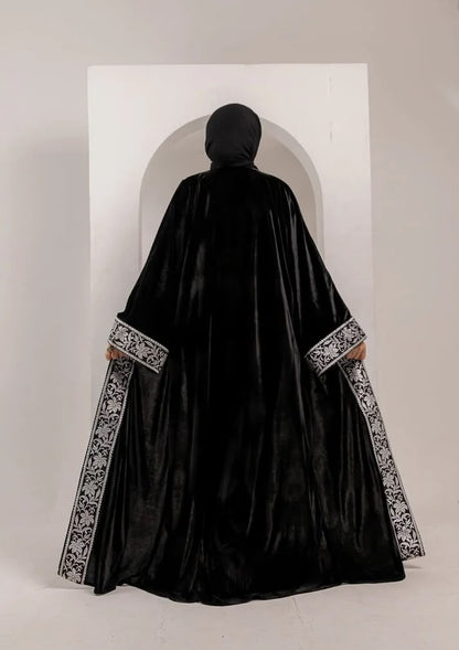 Leil Caftan